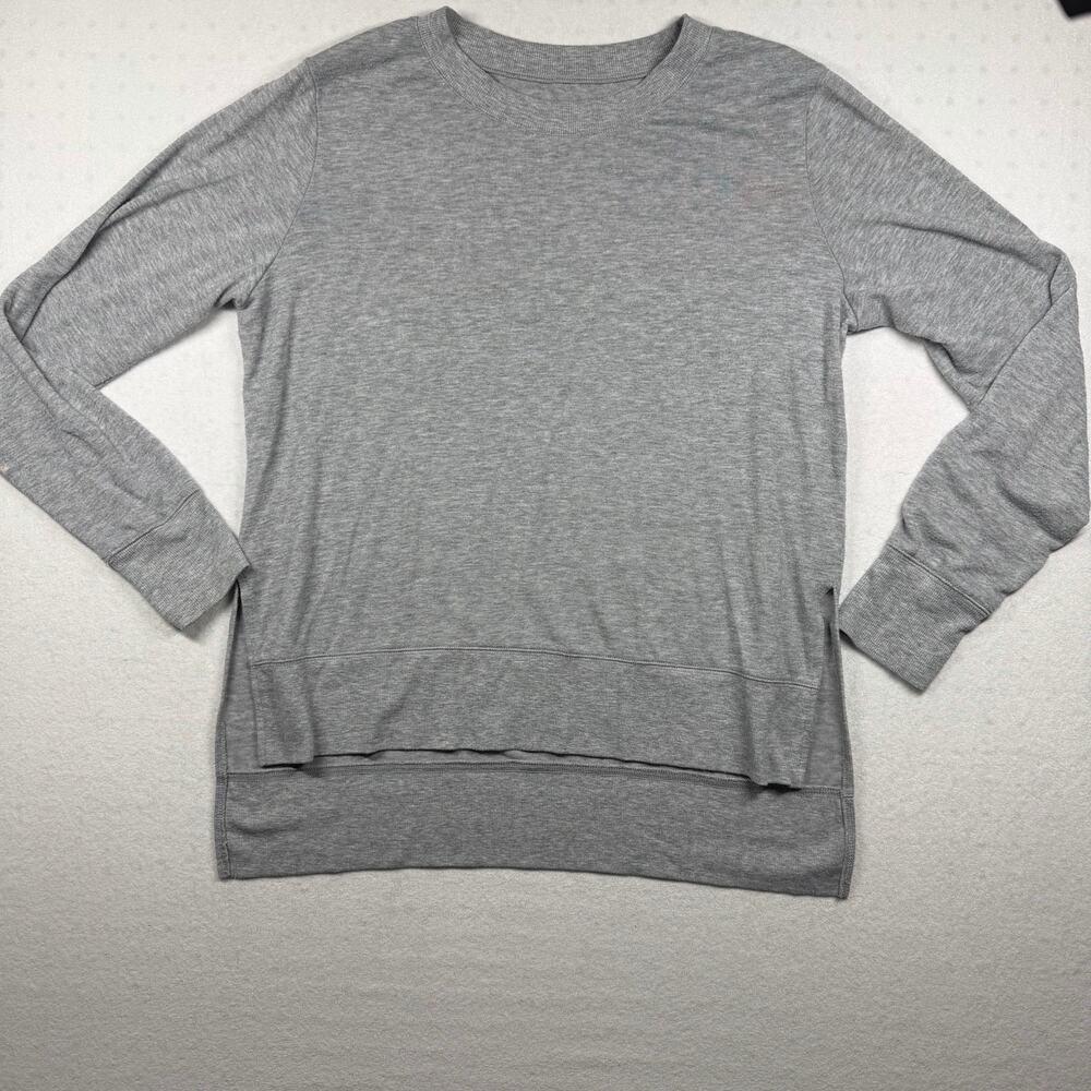 Alo Yoga Women’s Gray Long Sleeve Pullover Top Hi Low Hem Size Large